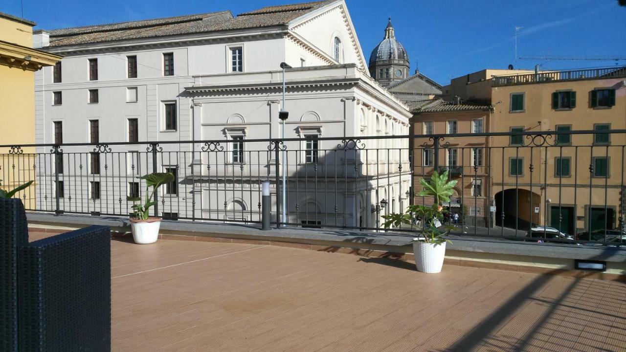 Palazzo Verdi Holiday Viterbo Luaran gambar